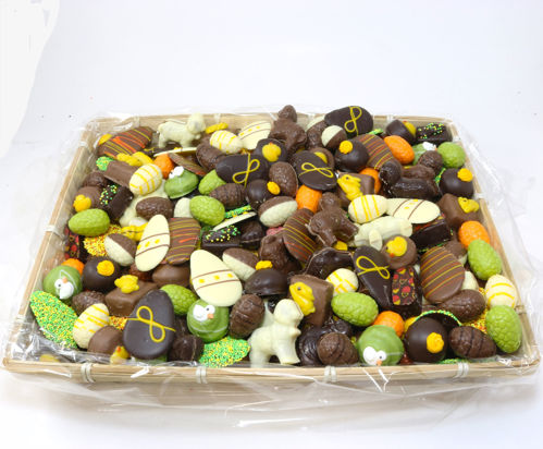 Afbeelding van Mand met Paas assortiment